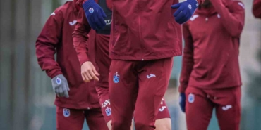 trabzonspor-danlyo-sikan-icin-anderlechtle-anlasti-kbquuXbb.jpg