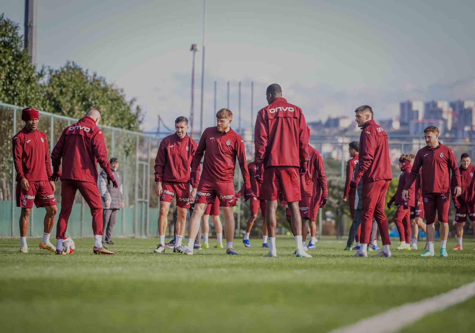 trabzonspor fatih karagumruk maci hazirliklarini surdurdu 0 iGmSkFw5