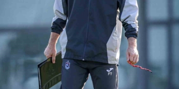 trabzonspor-fatih-tekke-yonetiminde-cikisini-surduruyor-SYZVXiJA.jpg