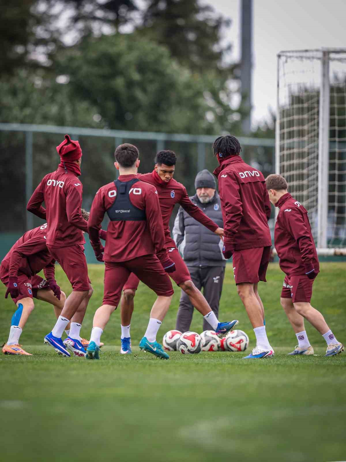 trabzonspor fenerbahce maci hazirliklarini surdurdu 1