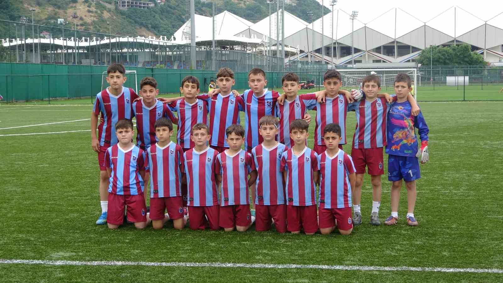 trabzonspor futbol okullari yaz kampi basladi 2