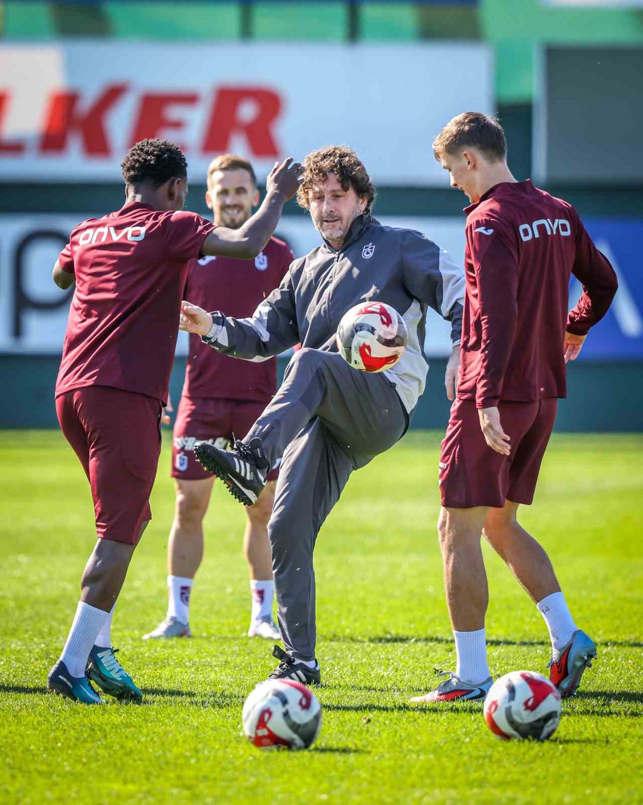 trabzonspor galatasaray macinin hazirliklarina basladi 2 8VXVRBhy
