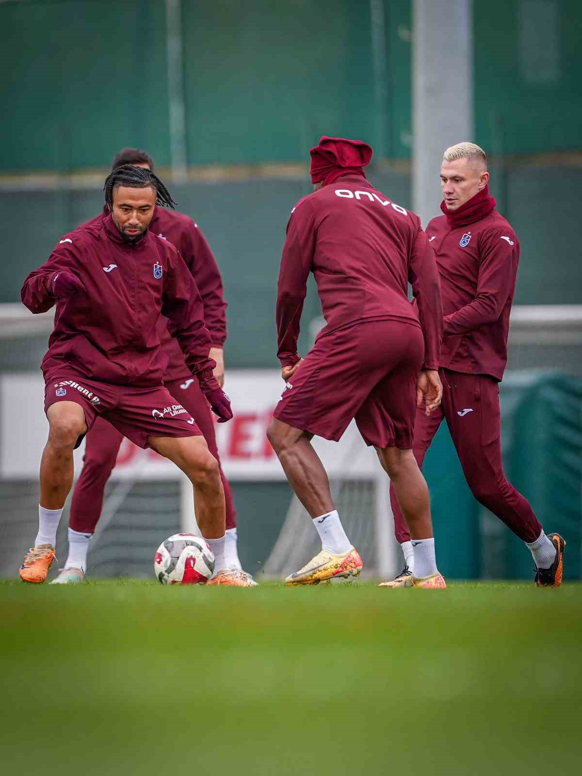 Trabzonspor, Göztepe maçı hazırlıklarına başladı 7 trabzonspor goztepe maci hazirliklarina basladi 3 PDjmSJfr