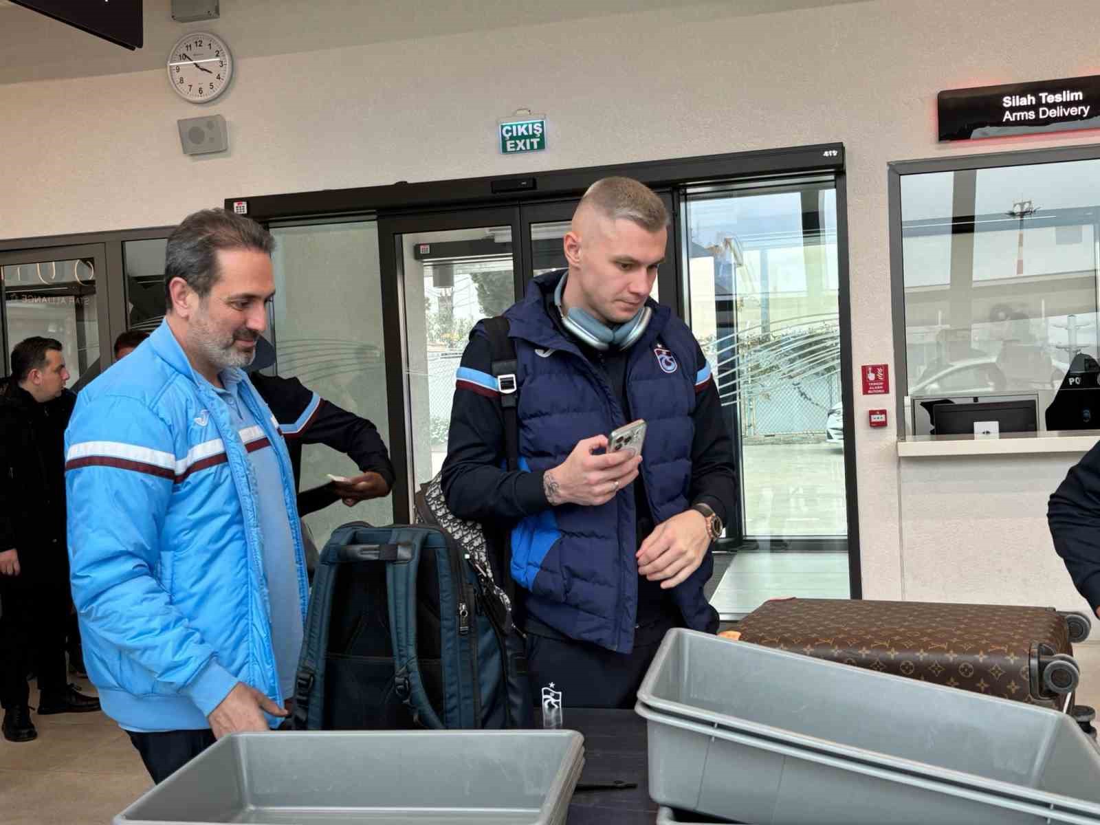 trabzonspor istanbula gitti 2 64hdi7zG