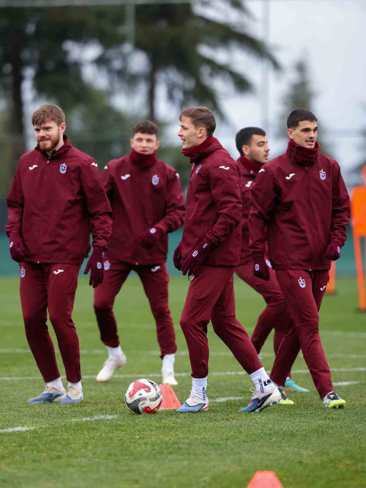 trabzonspor kocaelispor maci hazirliklarini surduruyor 3 zbgvXFW1