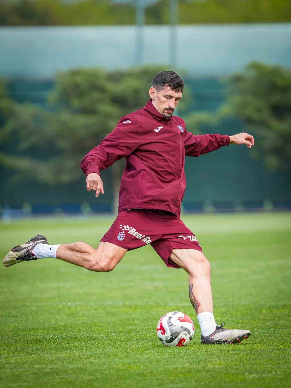trabzonspor kupa mesaisine basladi 2 BNEP3v1r