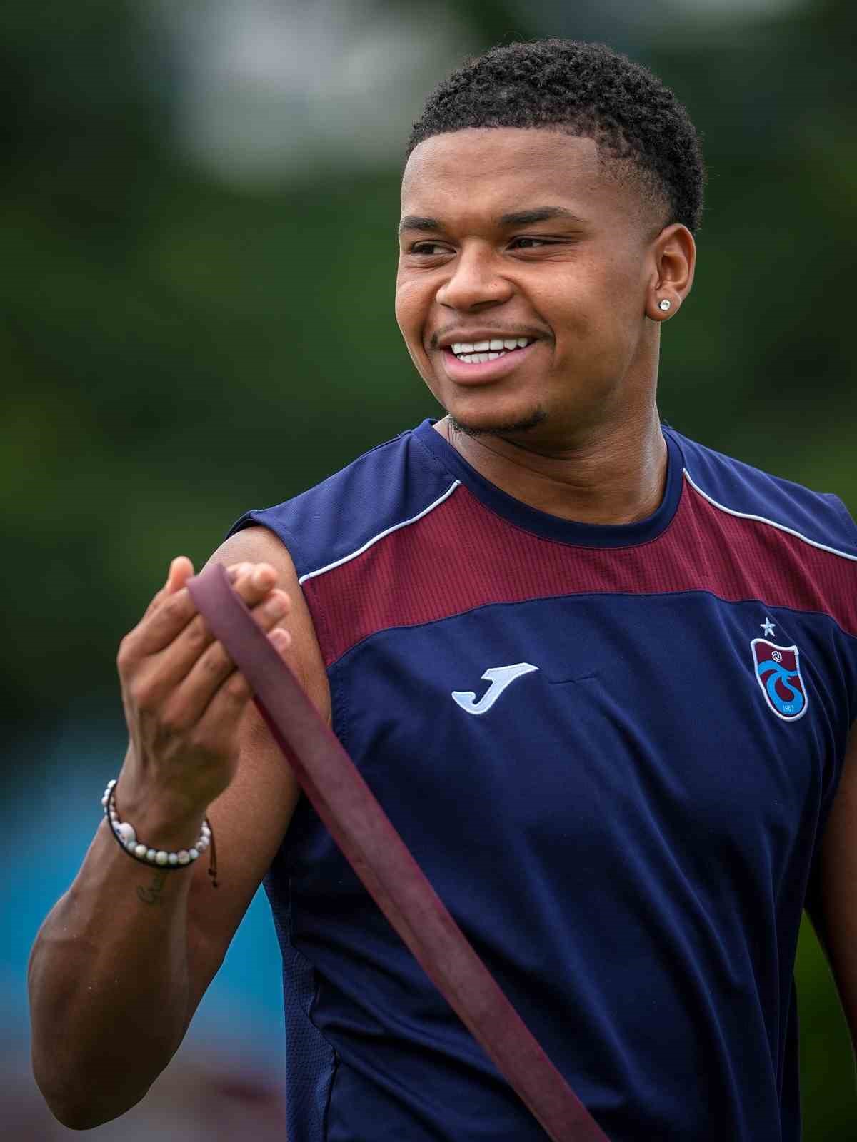 Trabzonspor, Onuachu dışında tam kadroya yaklaştı 5 trabzonspor onuachu disinda tam kadroya yaklasti 1 uttJar9p