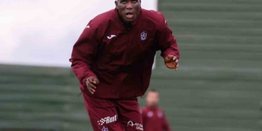 trabzonspor-super-ligin-kafa-golu-rekortmeni-oldu-vEty8ecX.jpg