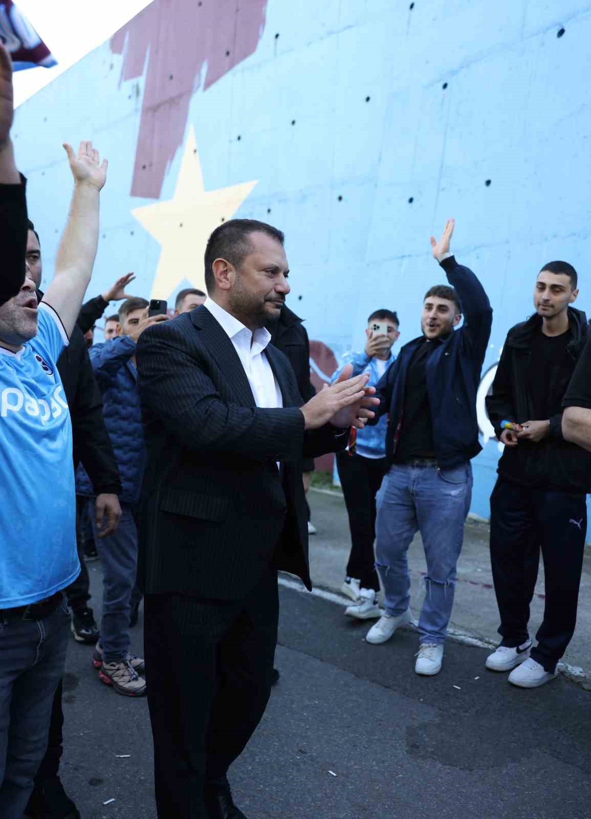 trabzonspor taraftari takimini rize deplasmanina ugurladi 5 UUSIkG6W