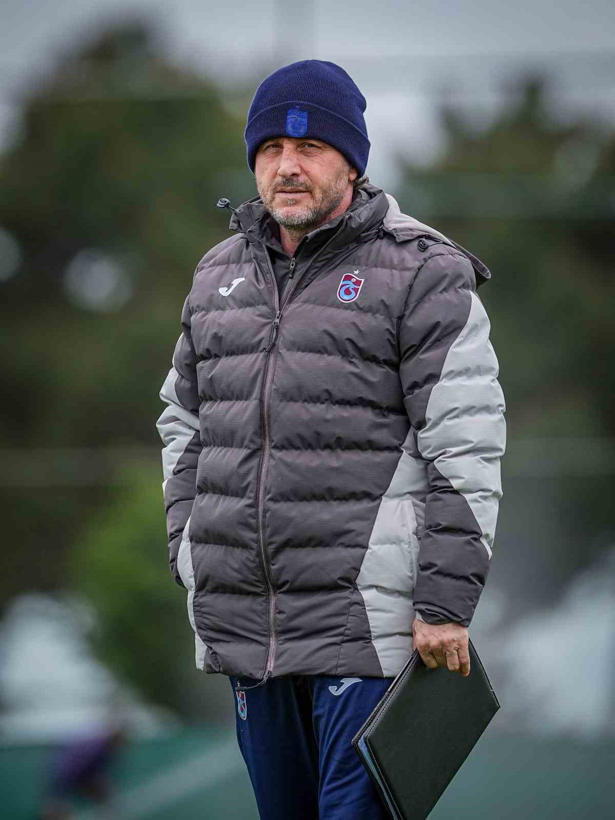 trabzonspor zirve icin seri pesinde 0 CpmjBEzH