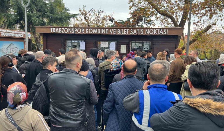trabzonsporda-besiktas-maci-biletleri-satisa-cikti-bfd6iDEL.jpg