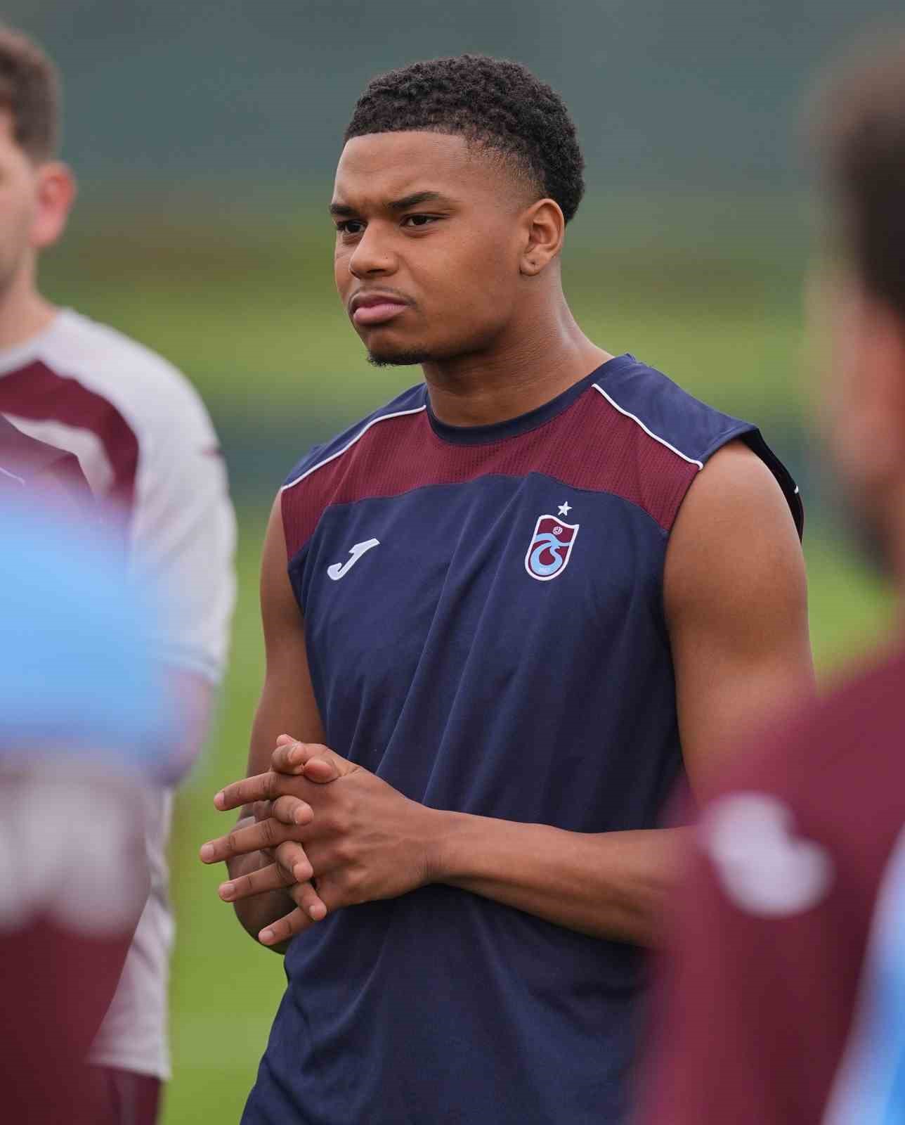 Trabzonspor’da yeni sezon mesaisi başladı 8 trabzonsporda yeni sezon mesaisi basladi 4 m8LCvn5G