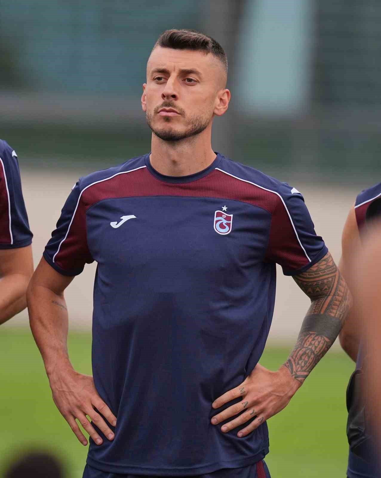 Trabzonspor’da yeni sezon mesaisi başladı 9 trabzonsporda yeni sezon mesaisi basladi 5 GmGG5Ll2
