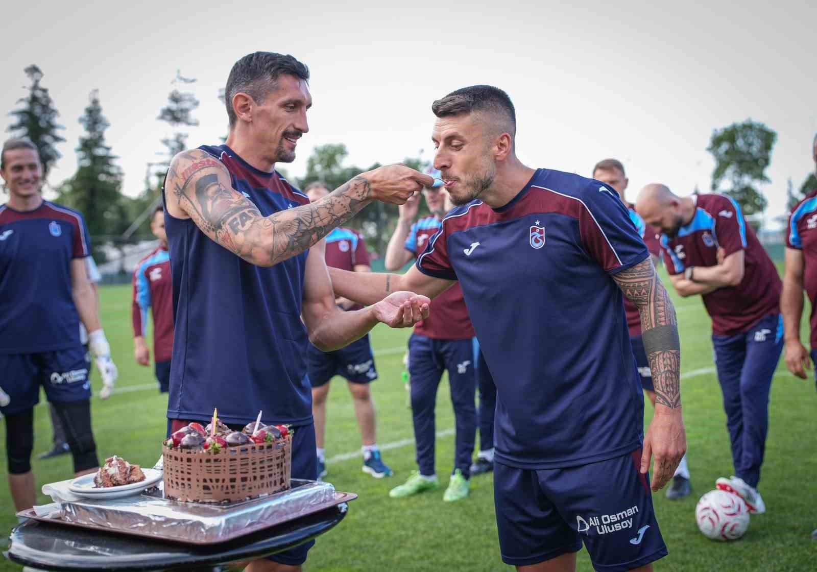 trabzonsporda yeni sezon mesaisi suruyor 0 LCwKftGc
