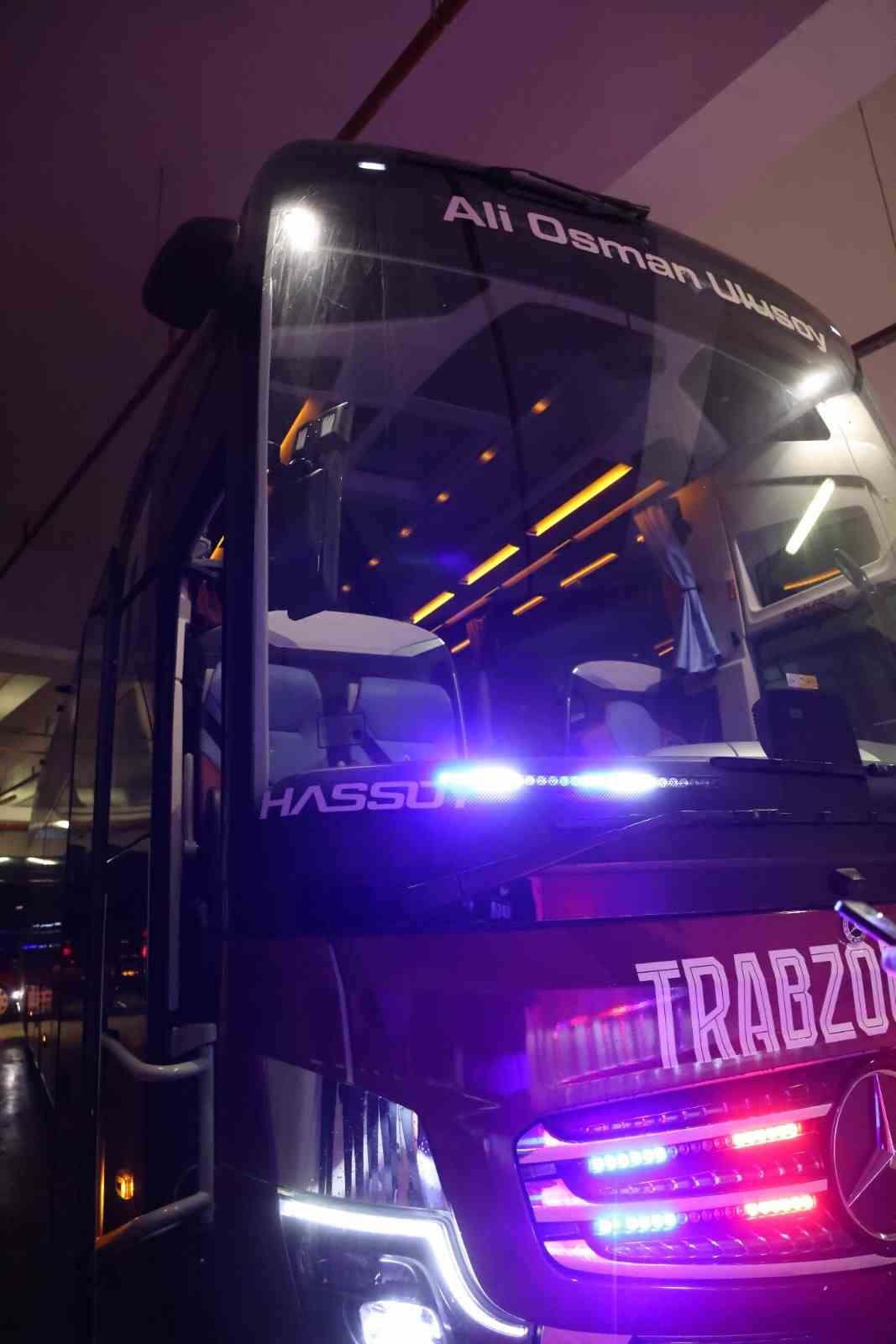 trabzonspordan kinama 3 mLpTgGOh
