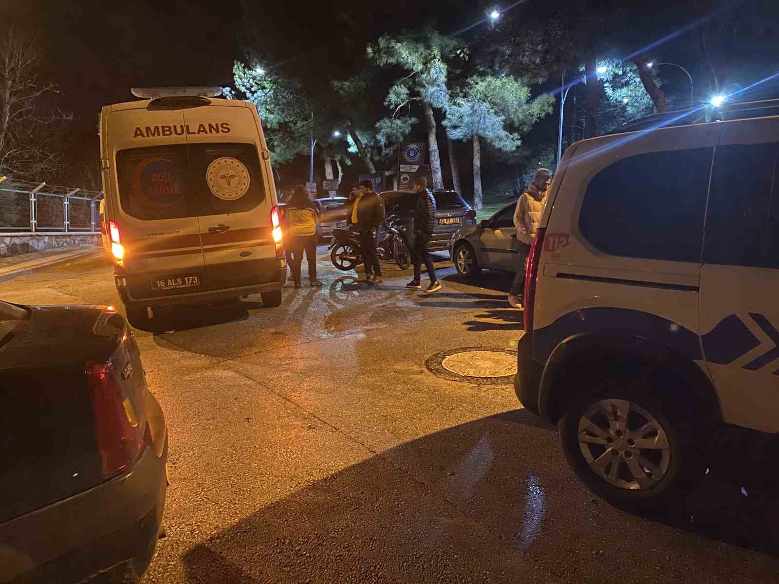 trafik cezasi yuzunden 20 yasindaki arkadasini bicakladi 3 hg17Ub6c