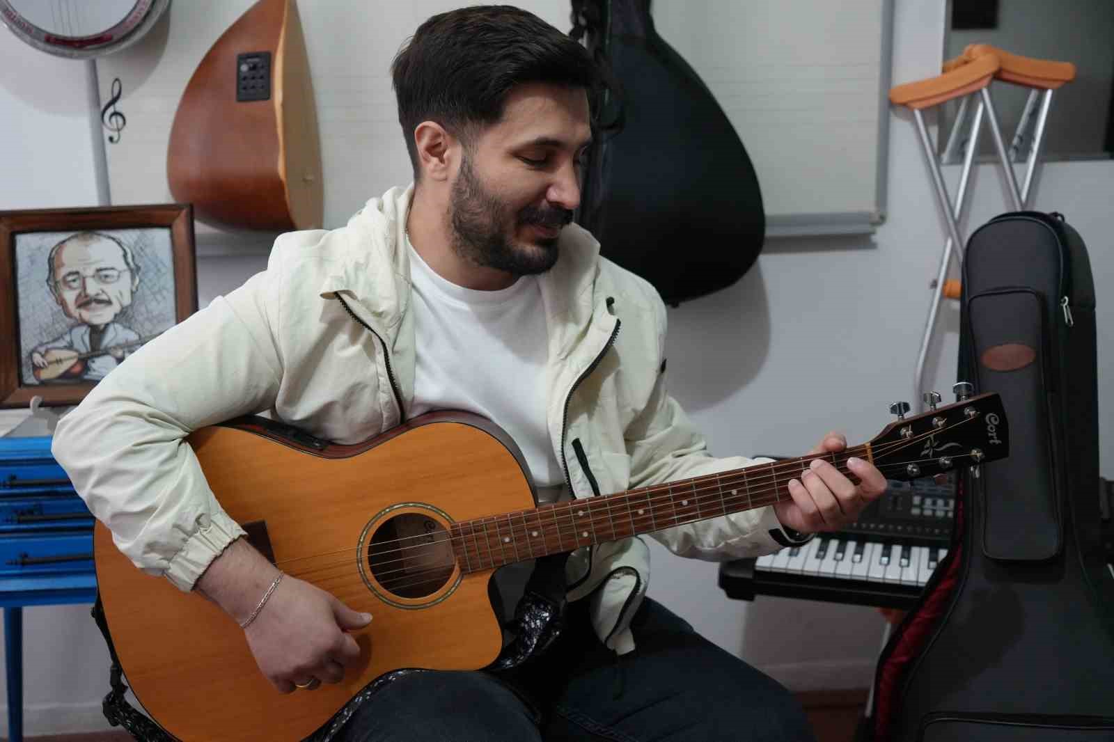 trafik kazasi sonrasi engelli kalan genc ogretmenin azmi 1 2ElWRzM6