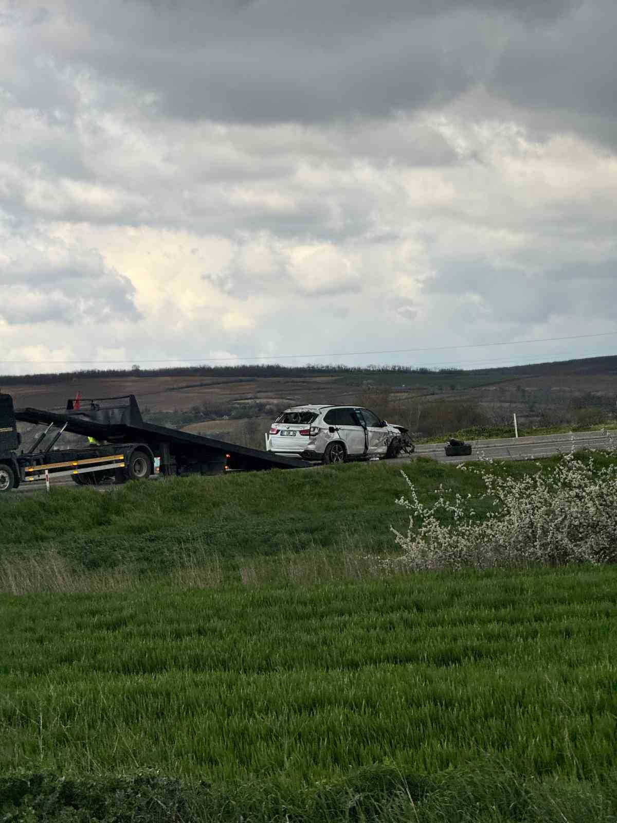 trafik kazasinda hayatini kaybeden kadin topraga verildi 2 cLqlfV75