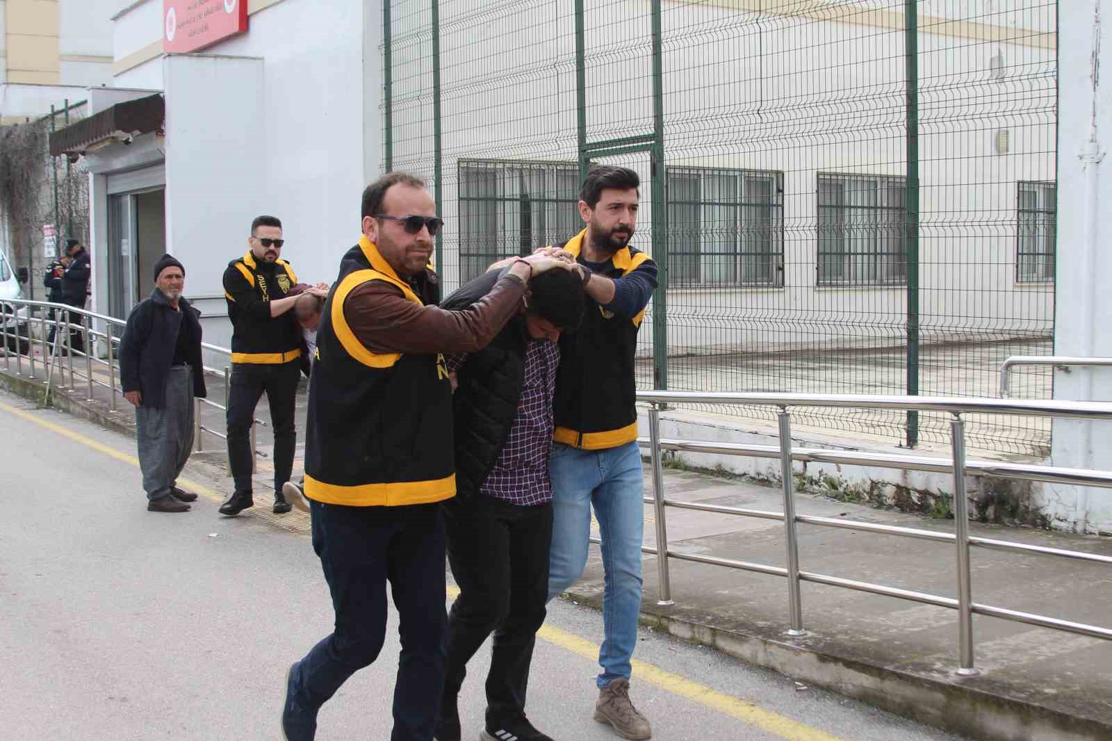 trafik magandasi baba ogul tutuklandi 2 STn5fnFN