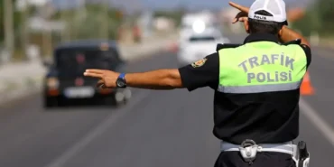 trafik-polisi-nasil-olunur-gerekli-sartlar-neler-iste-tum-detaylar