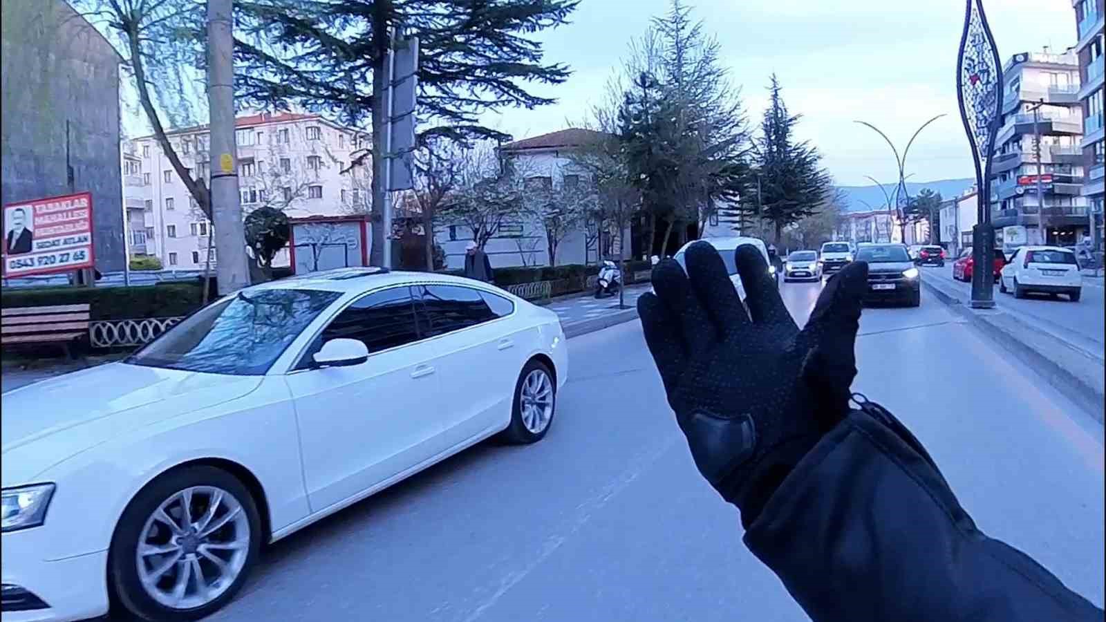 trafik tartismasinda gercegi kask kamerasi ortaya cikardi 3 tnwcbLki
