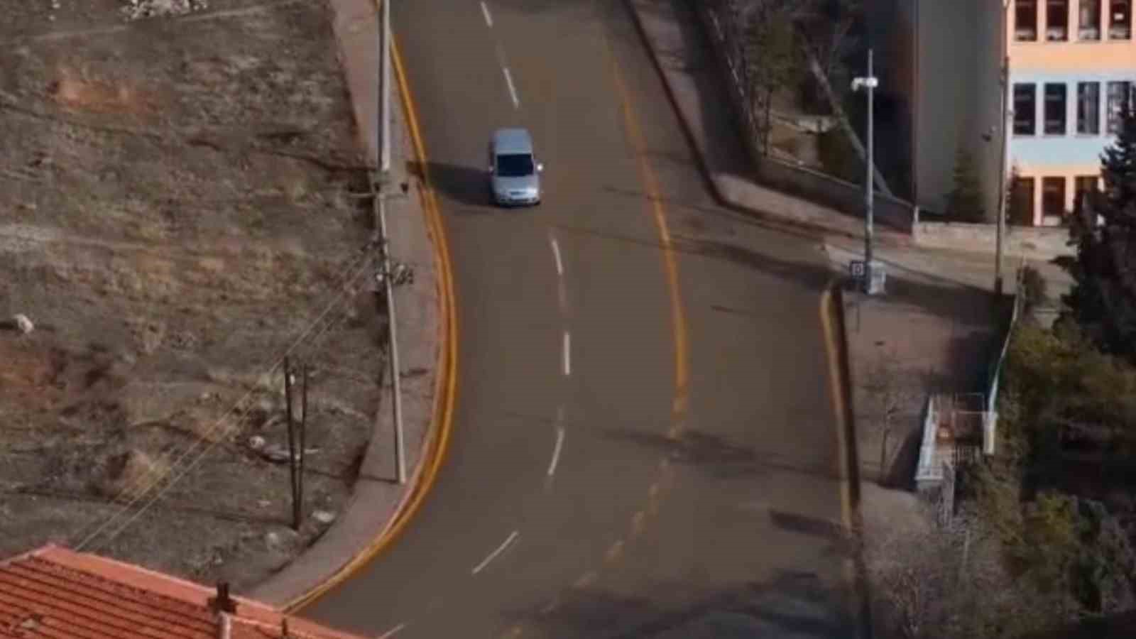 trafik uygulamasindan kacti havadan yapilan sicak takiple yakalandi surucuye ceza yagdi 1 yVI7dldq