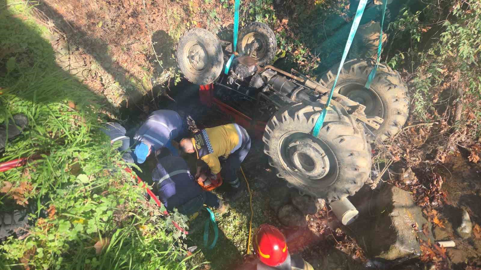 traktor altinda can pazari 1 VAkvJm9F