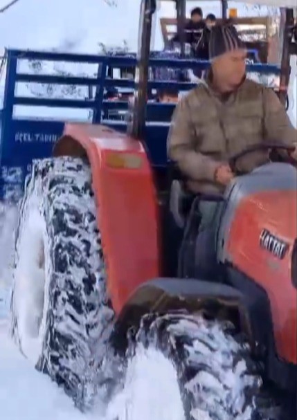 traktorlerle tarlada kar drifti 2 urC2Rkaf