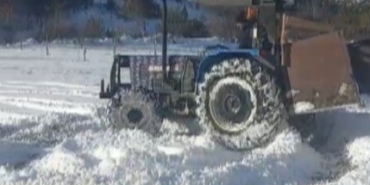 traktorlerle-tarlada-kar-drifti-bjrV9rh5.jpg