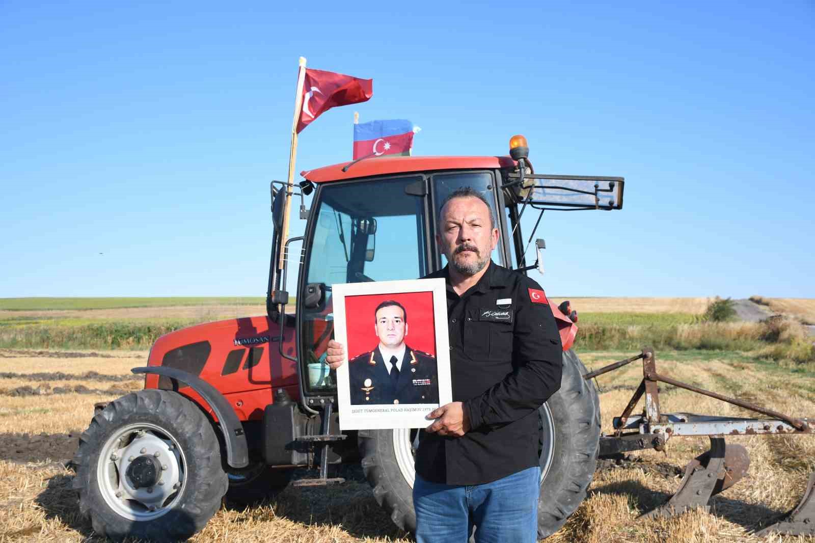 traktoruyle tarlaya yazdi bakude ankarada polad hasimov muzesi olsun 1 Vzi7kNrp