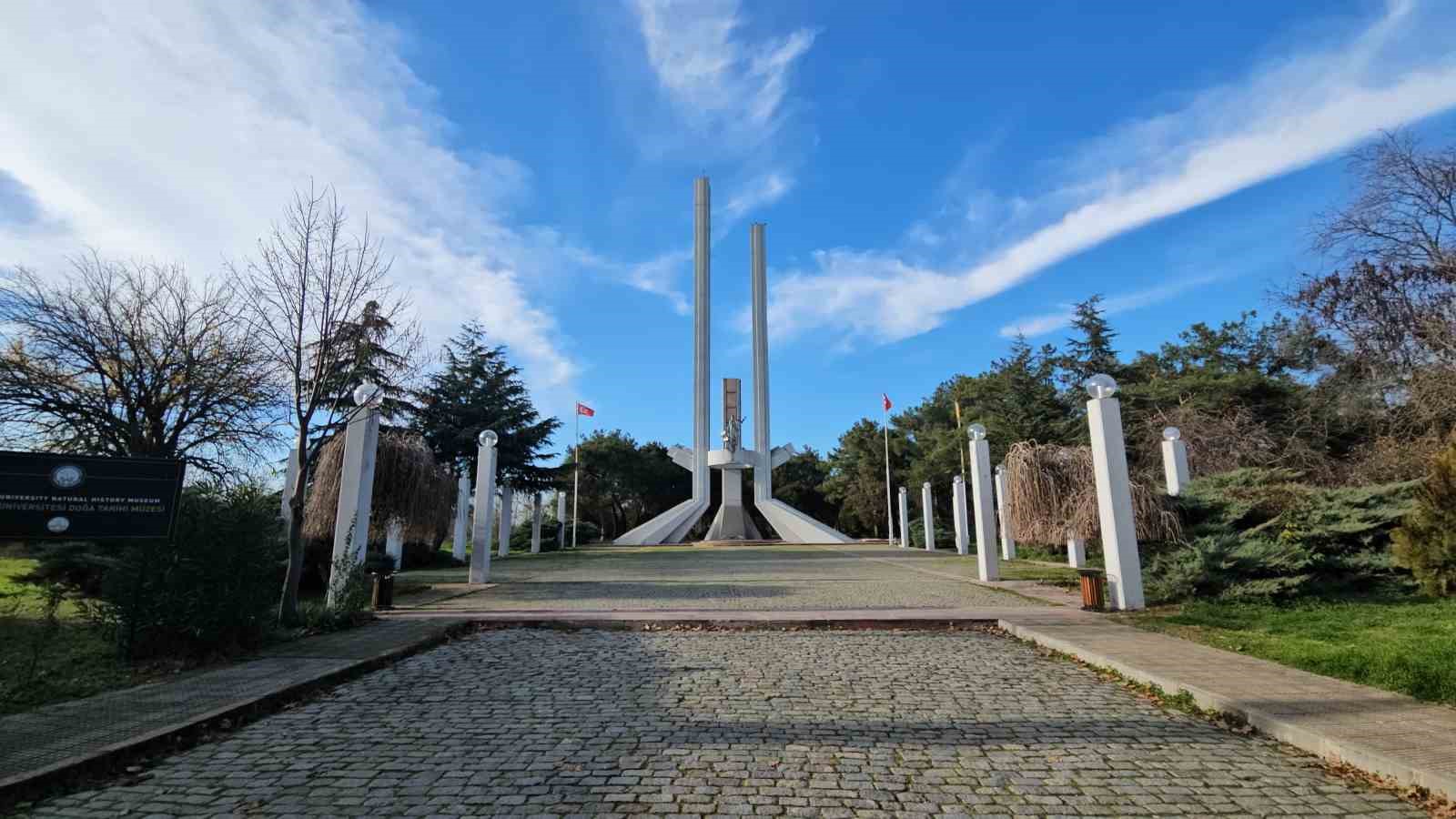 trakya universitesinin tarihi tren garina ucretli giris karari yargidan dondu 2 8OLOIHvd
