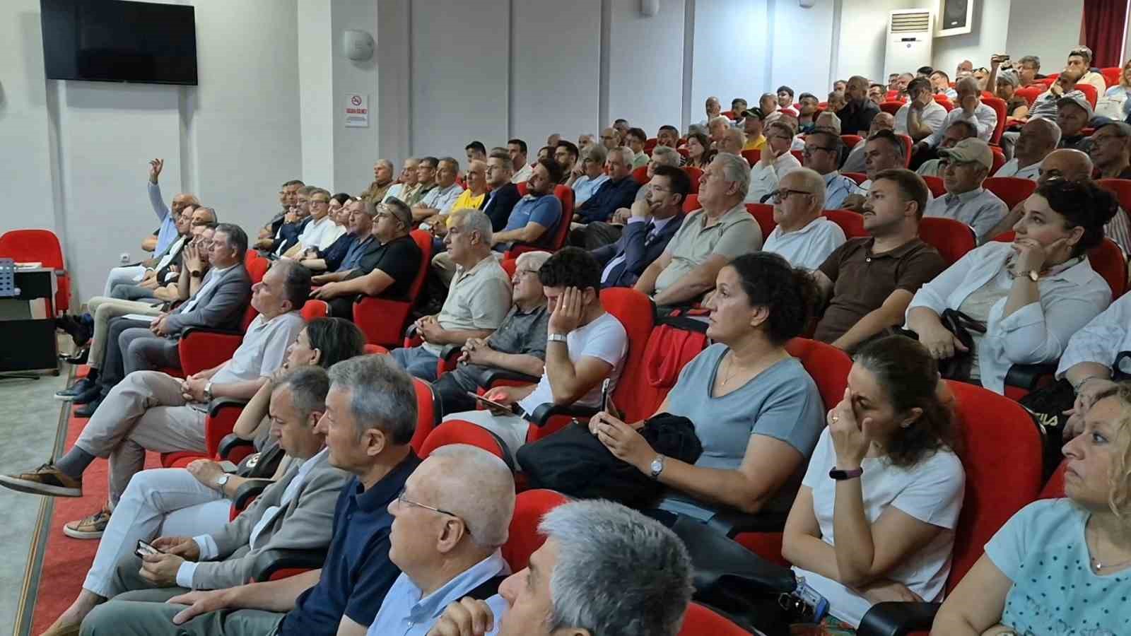 Trakya’da anıza ekim ve iklim değişikliği masaya yatırıldı 5 trakyada aniza ekim ve iklim degisikligi masaya yatirildi 1 yFjSq3OK