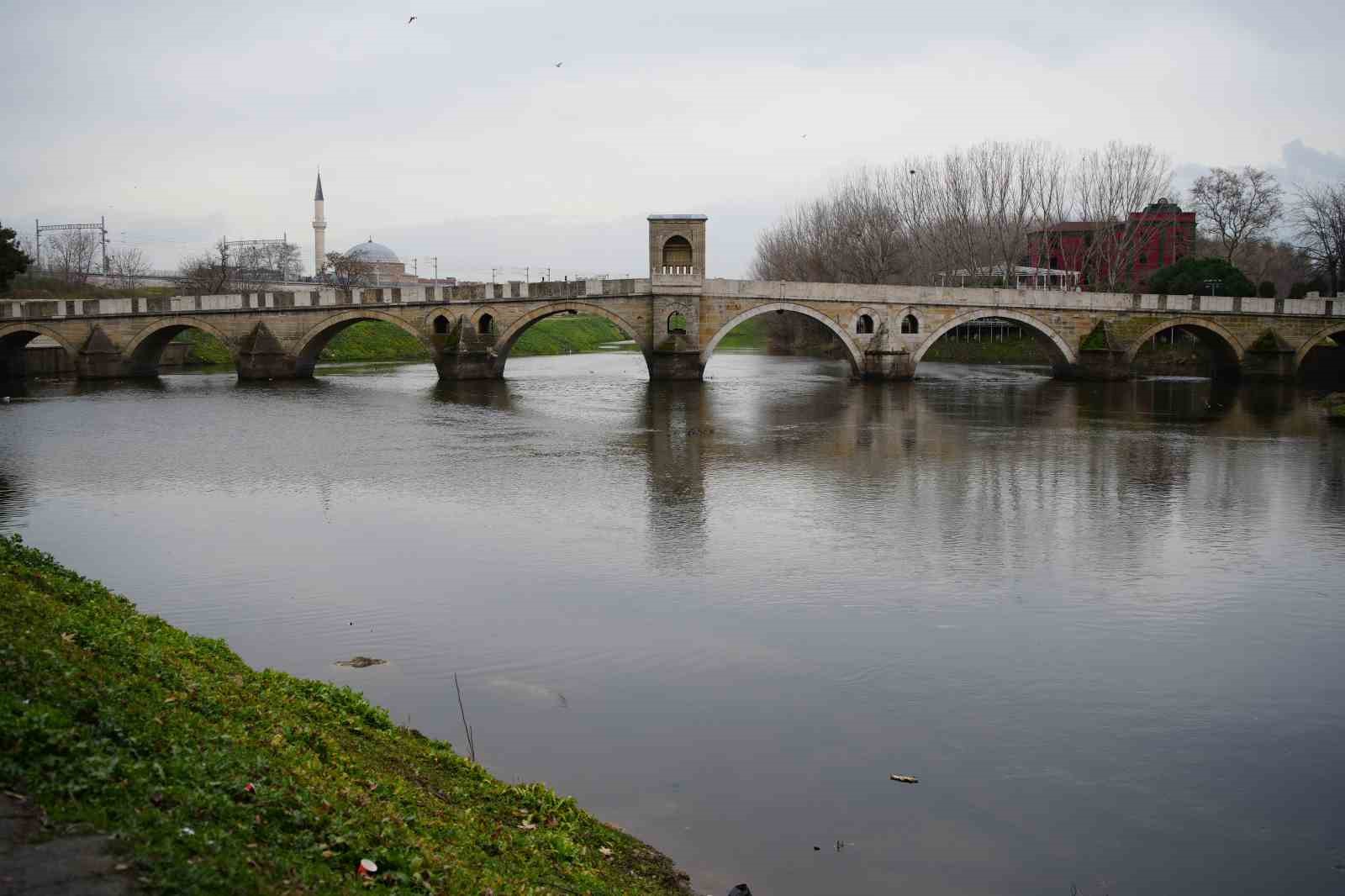 trakyada yagislar yuzde 50 azaldi nehir debileri dustu 0 6emF8Ijm