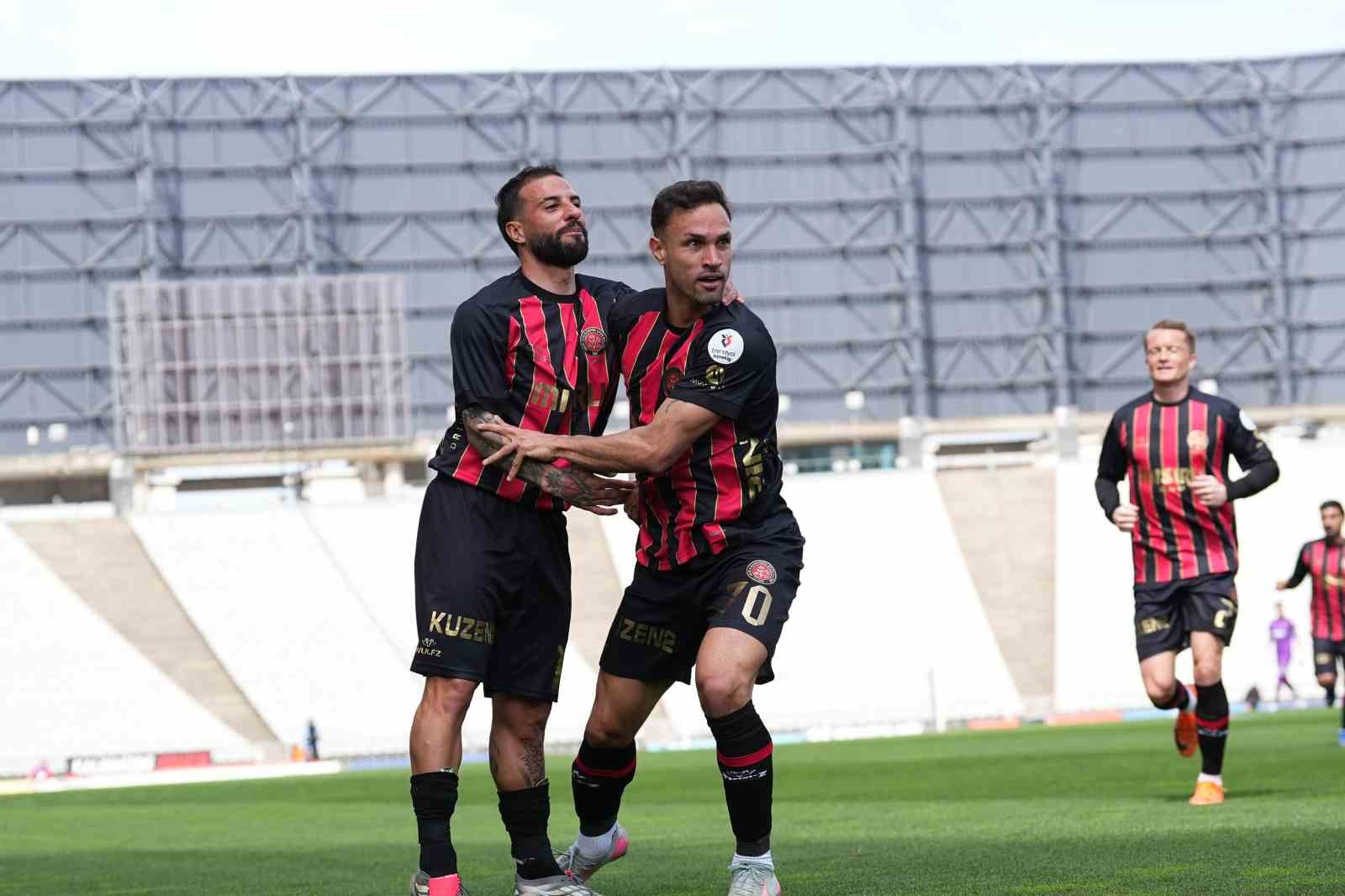 Trendyo Süper Lig: Fatih Karagümrük: 1 - Eyüpspor: 0 (Maç devam ediyor) 14 trendyo super lig fatih karagumruk 1 eyupspor 0 mac devam ediyor 10