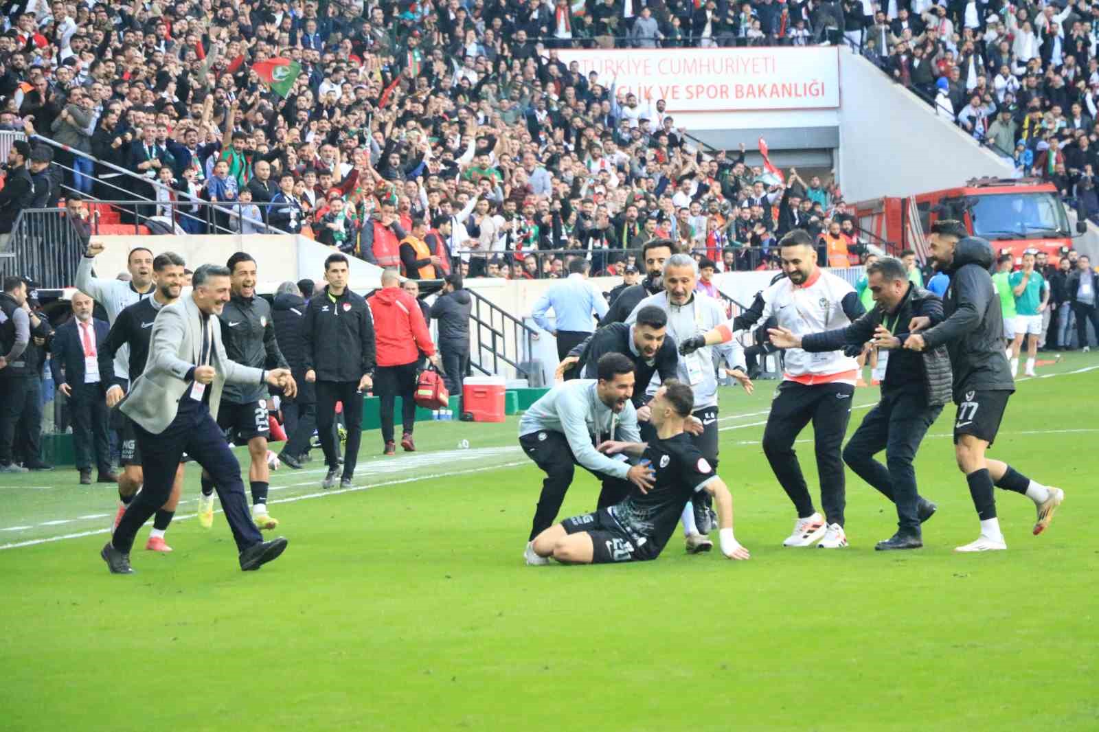 trendyol 1 lig amed sportif faaliyetler 1 sakaryaspor 1 14 dYz6w2hK