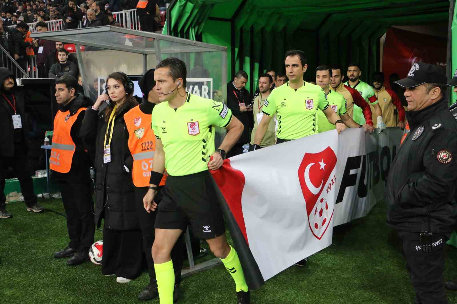 trendyol 1 lig amed sportif faaliyetler 2 manisa fk 0 0