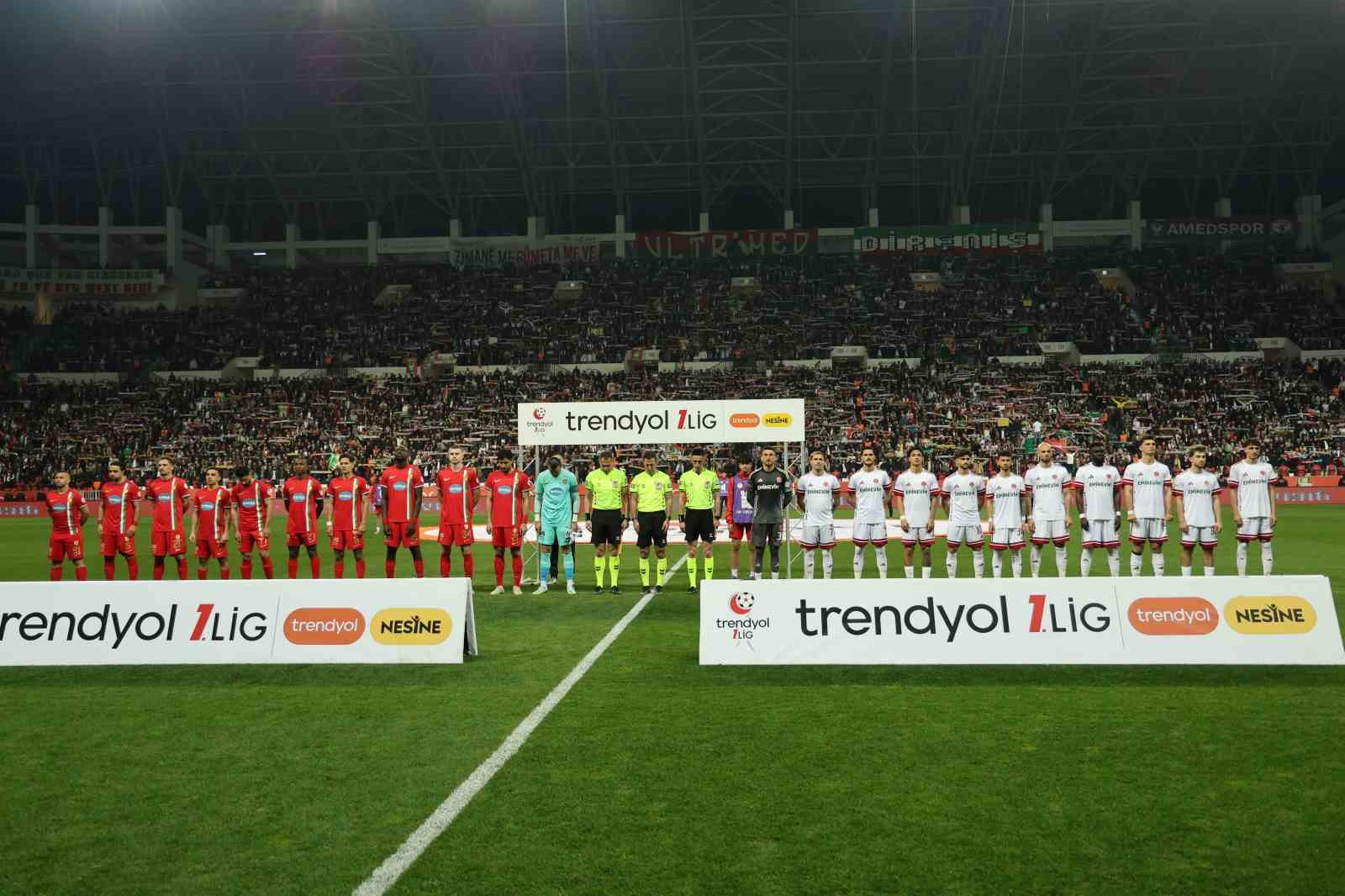 Trendyol 1. Lig: Amed Sportif Faaliyetler: 2 - Ümraniyespor: 2 5 trendyol 1 lig amed sportif faaliyetler 2 umraniyespor 2 1 4areFzbF