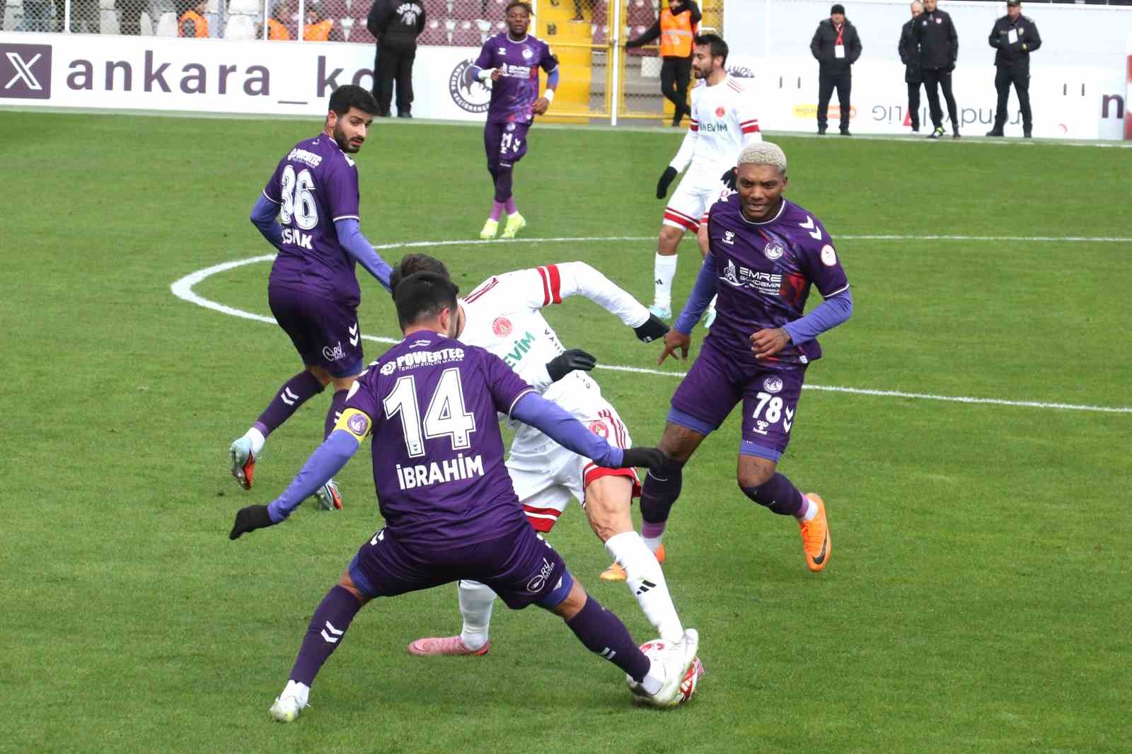 Trendyol 1. Lig: Ankara Keçiörengücü: 3 - Ümraniyespor: 1 7 trendyol 1 lig ankara keciorengucu 3 umraniyespor 1 3 P8NkagjD
