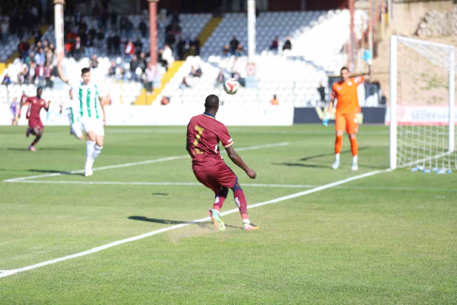 trendyol 1 lig bandirmaspor 0 serikspor 3 1 5JFppiMu