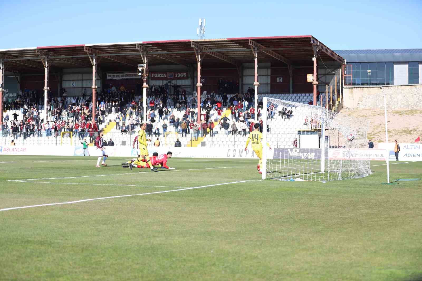 Trendyol 1. Lig Bandırmaspor: 1 - İstanbulspor:0 7 trendyol 1 lig bandirmaspor 1 istanbulspor0 3 RYXCRpJT