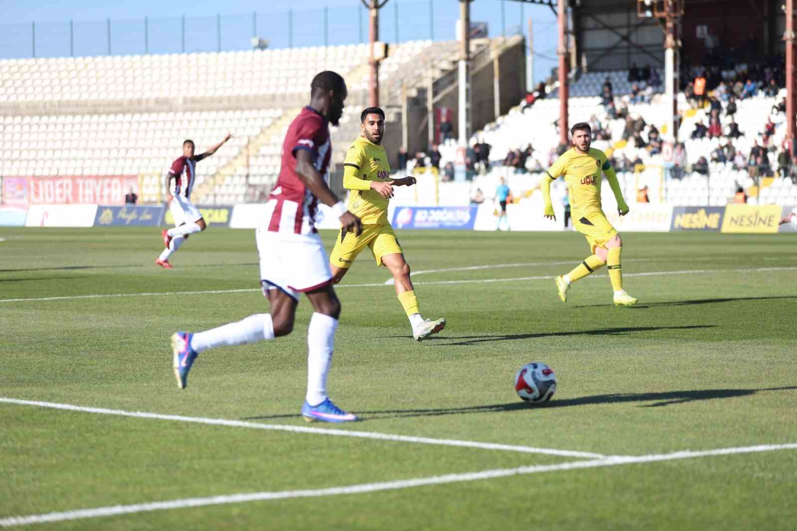 Trendyol 1. Lig Bandırmaspor: 1 - İstanbulspor:0 8 trendyol 1 lig bandirmaspor 1 istanbulspor0 4 6N4sakyX