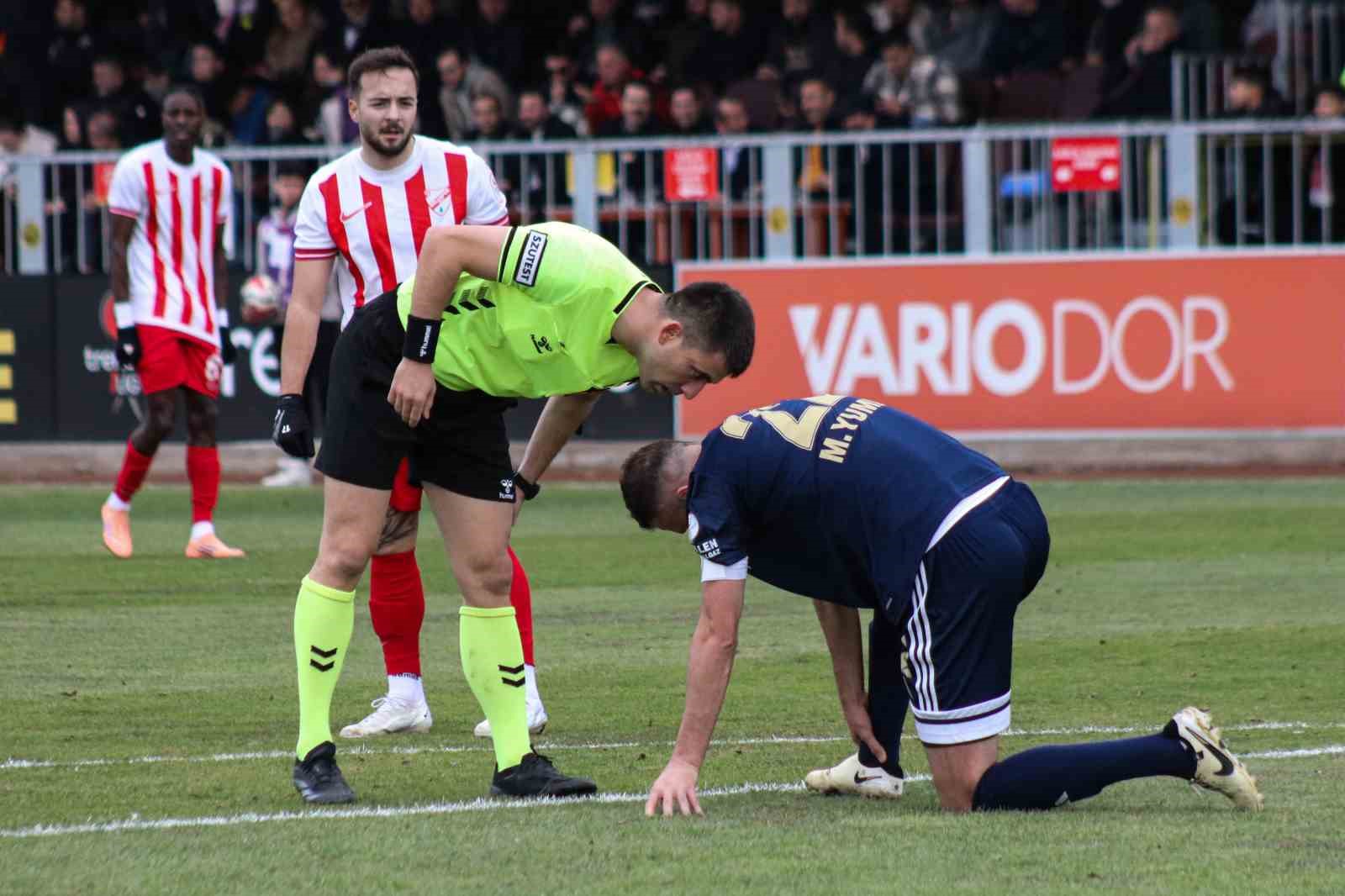 Trendyol 1. Lig: Boluspor: 2 - Erzurumspor: 0 17 trendyol 1 lig boluspor 2 erzurumspor 0 13 rsBNR7nT