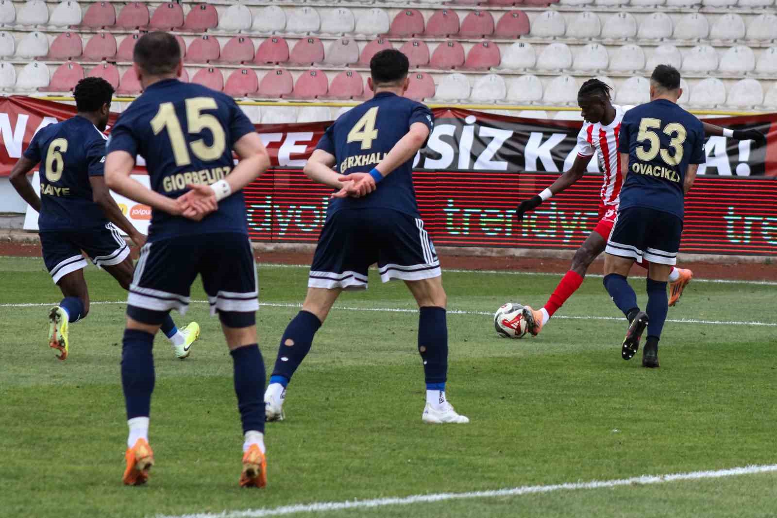 Trendyol 1. Lig: Boluspor: 2 - Erzurumspor: 0 18 trendyol 1 lig boluspor 2 erzurumspor 0 14 DbhF9tUI