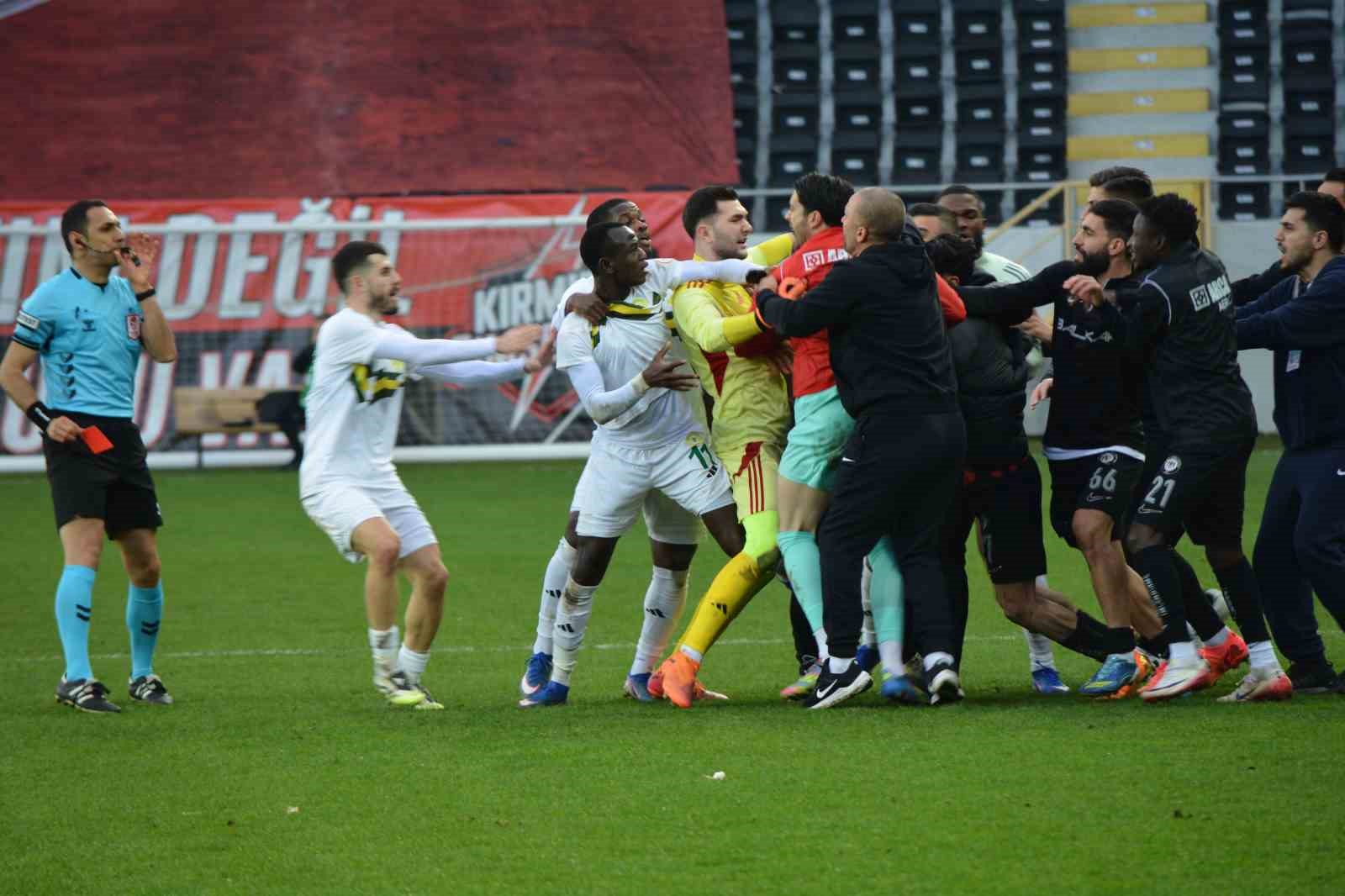 trendyol 1 lig corum fk 2 esenler erokspor 1 5 T9zcfBHw