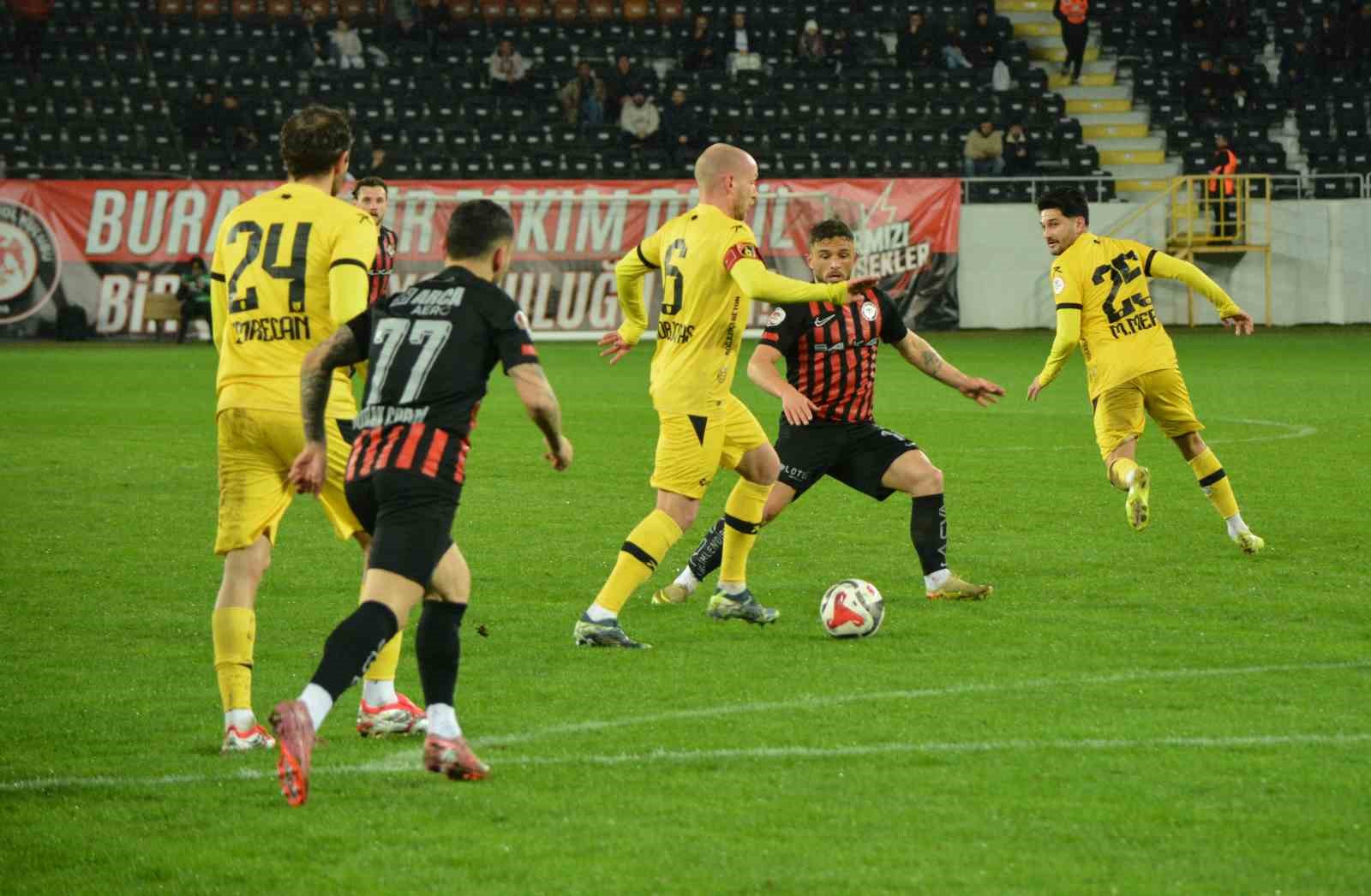 trendyol 1 lig corum fk 2 istanbulspor 3 2 gX3n6KKW