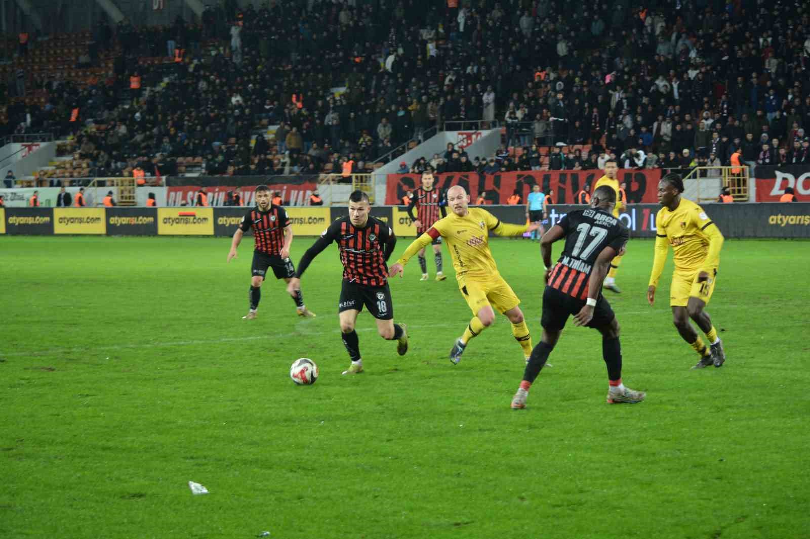 trendyol 1 lig corum fk 2 istanbulspor 3 7 9ypcF7XW