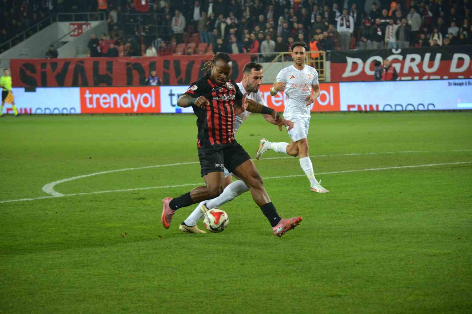 trendyol 1 lig corum fk 2 pendikspor 0 4 BHWZC6Iy