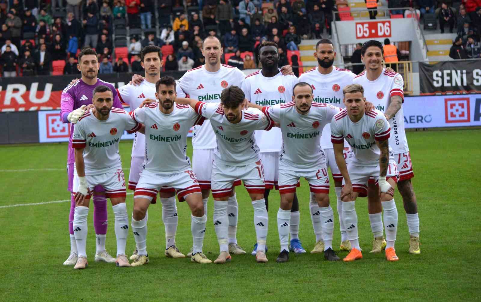 Trendyol 1. Lig: Çorum FK: 2 - Ümraniyespor: 0 11 trendyol 1 lig corum fk 2 umraniyespor 0 7 B3lkiuUD