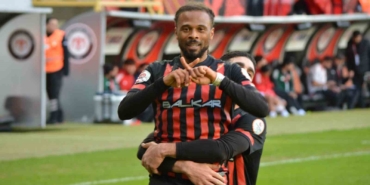 trendyol-1-lig-corum-fk-3-atakas-hatayspor-1-VguY1GUU.jpg