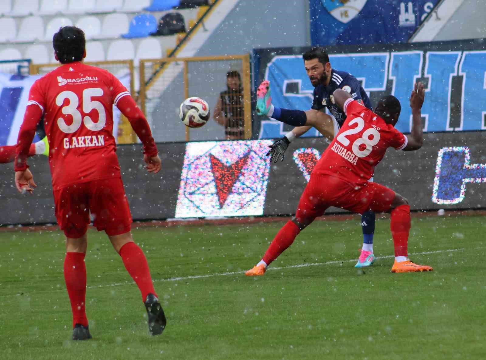 Trendyol 1. Lig: Erzurumspor FK: 2 - Boluspor: 0 19 trendyol 1 lig erzurumspor fk 2 boluspor 0 15 p6JdQtOY